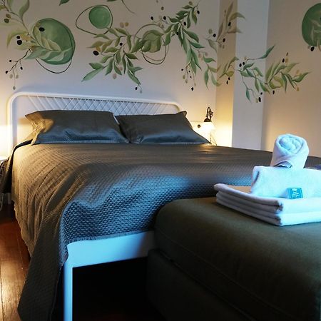 Tilas - Rooms In 19Th Century Wooden Townhouse,Kadikoy Istanbul Exteriör bild
