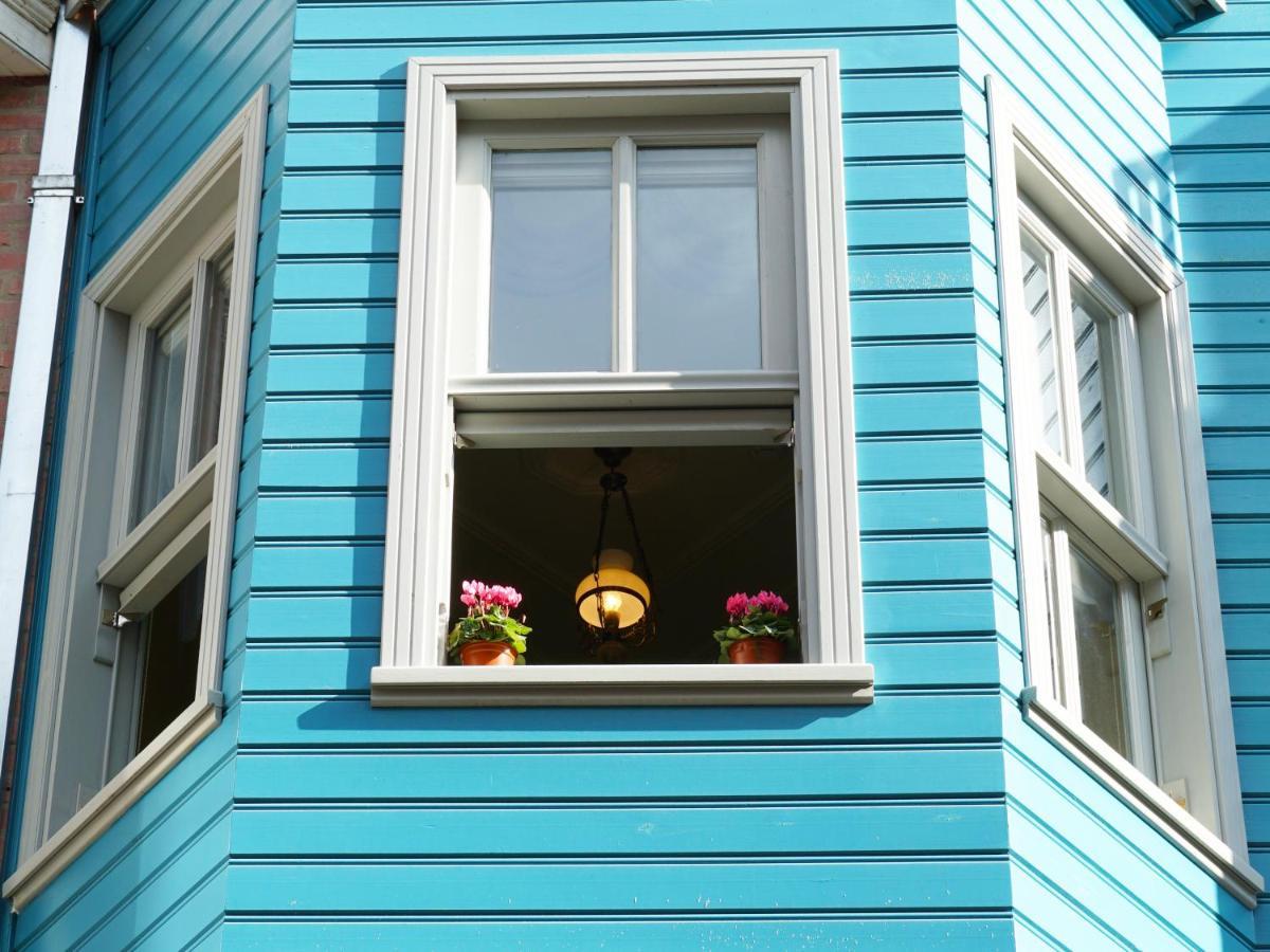 Tilas - Rooms In 19Th Century Wooden Townhouse,Kadikoy Istanbul Exteriör bild