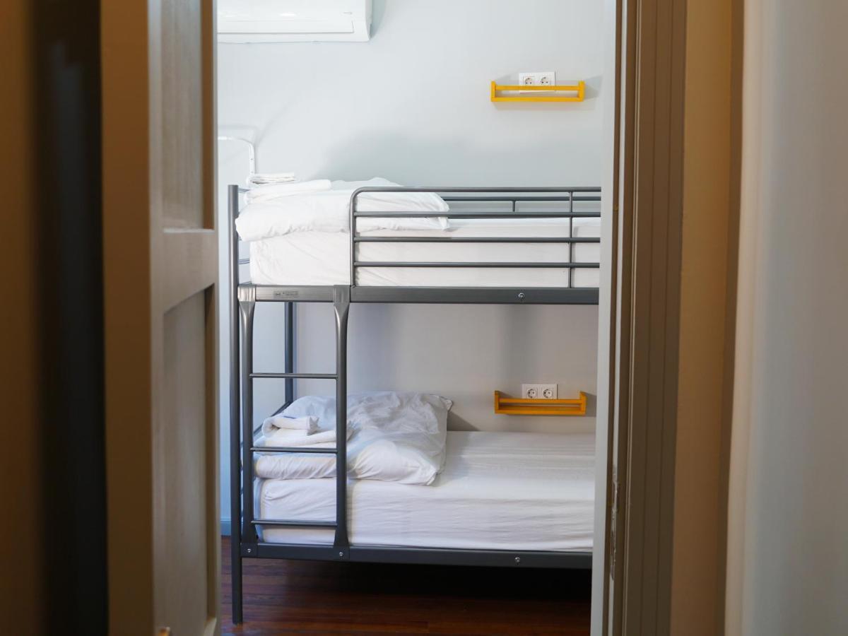 Tilas - Rooms In 19Th Century Wooden Townhouse,Kadikoy Istanbul Exteriör bild