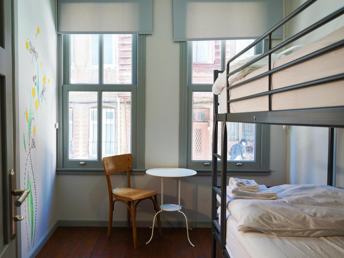 Tilas - Rooms In 19Th Century Wooden Townhouse,Kadikoy Istanbul Exteriör bild