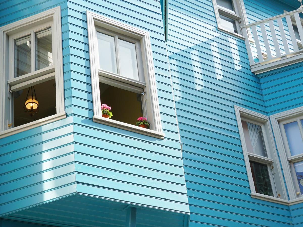 Tilas - Rooms In 19Th Century Wooden Townhouse,Kadikoy Istanbul Exteriör bild