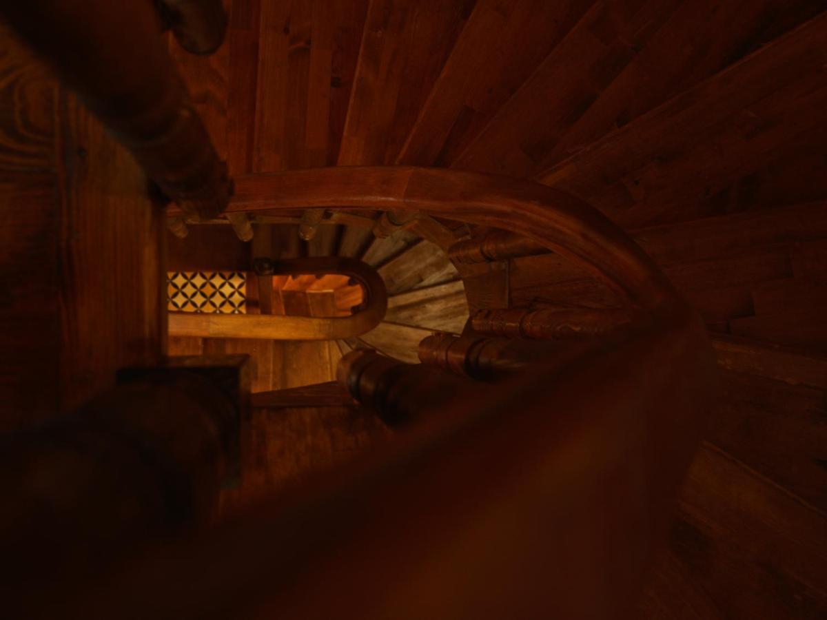 Tilas - Rooms In 19Th Century Wooden Townhouse,Kadikoy Istanbul Exteriör bild