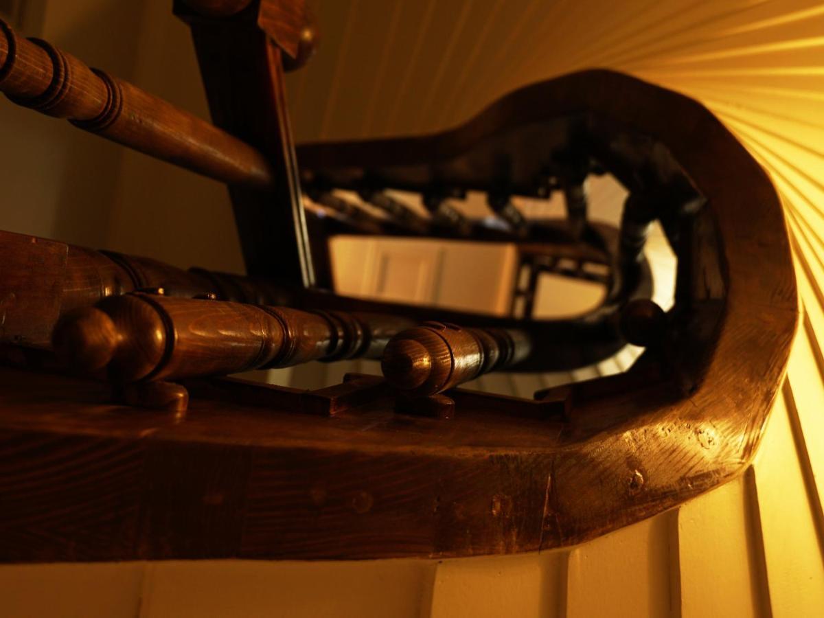 Tilas - Rooms In 19Th Century Wooden Townhouse,Kadikoy Istanbul Exteriör bild