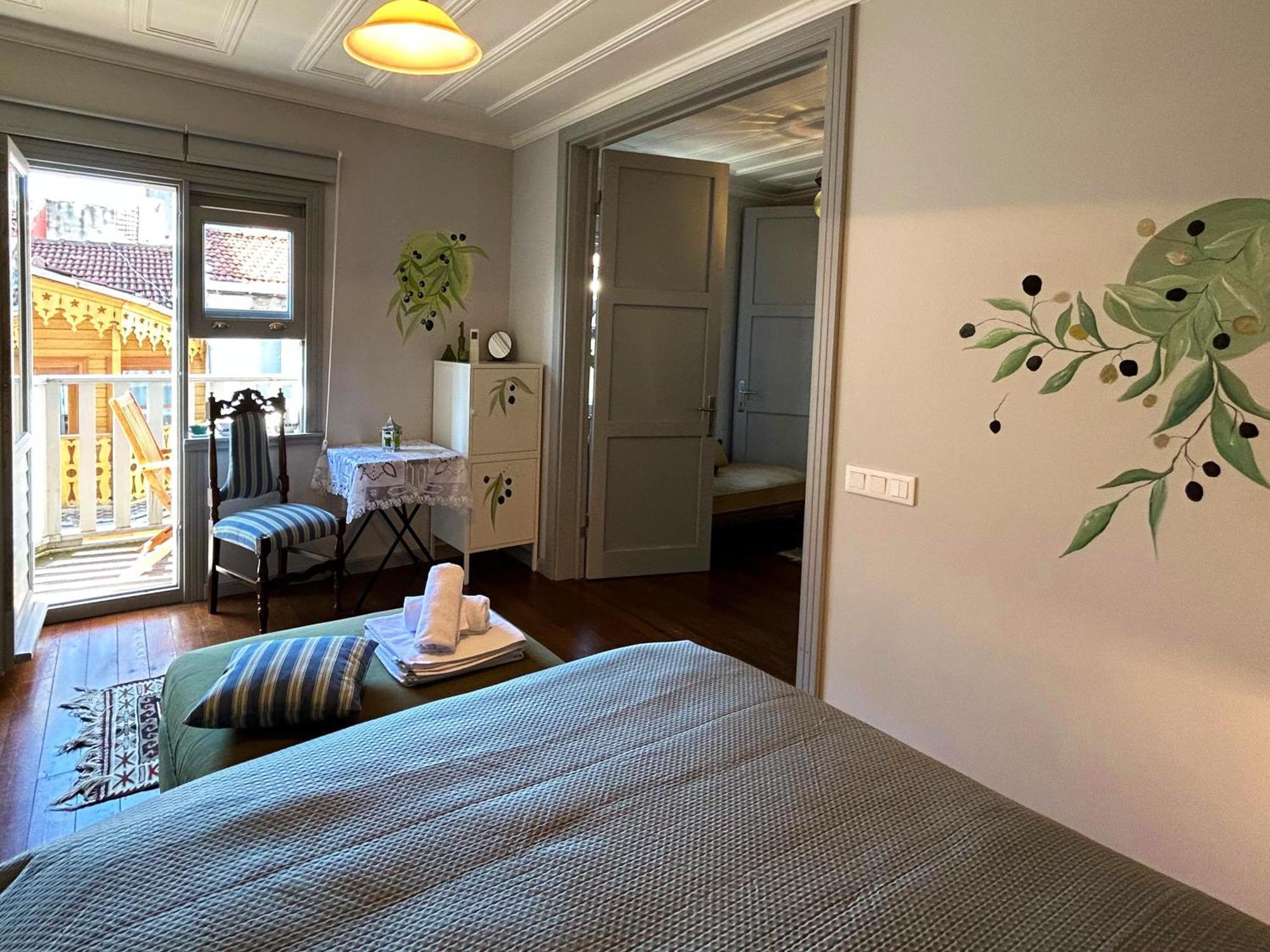 Tilas - Rooms In 19Th Century Wooden Townhouse,Kadikoy Istanbul Exteriör bild